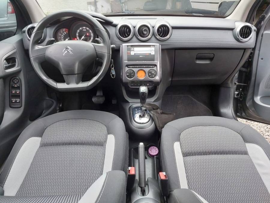 CITROËN - C3 - 2016/2017 - Cinza - R$ 56.500,00