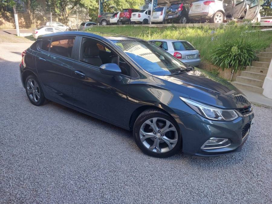 CHEVROLET - CRUZE - 2016/2017 - Cinza - R$ 83.500,00