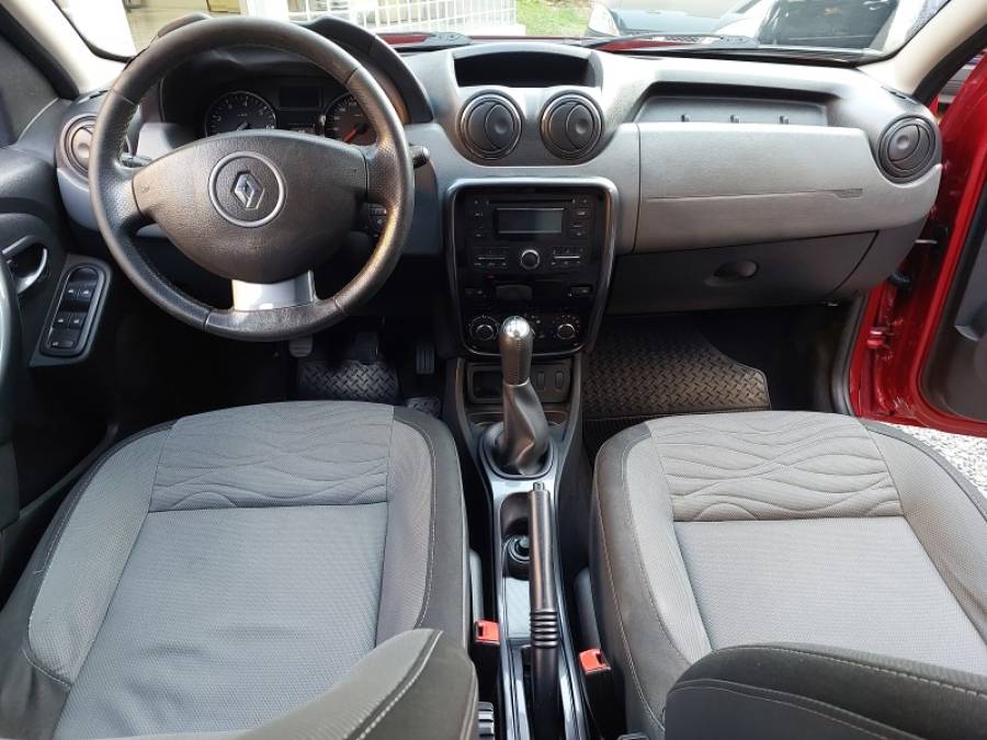 RENAULT - DUSTER - 2011/2012 - Vermelha - R$ 50.900,00