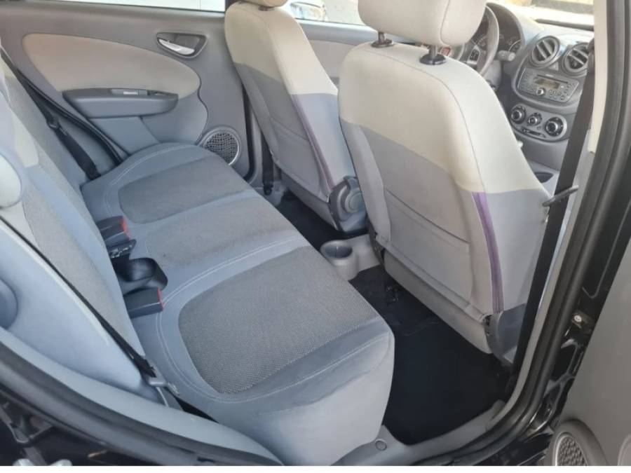 FIAT - PALIO - 2016/2016 - Preta - R$ 45.900,00