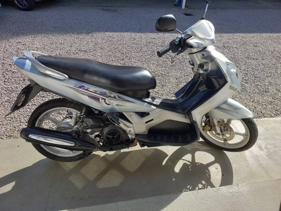 YAMAHA - NEO AT 115 - 2011/2012 - Prata - R$ 7.500,00