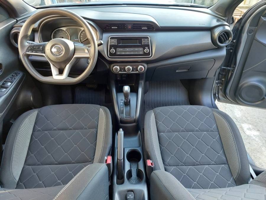 NISSAN - KICKS - 2018/2019 - Cinza - R$ 84.900,00
