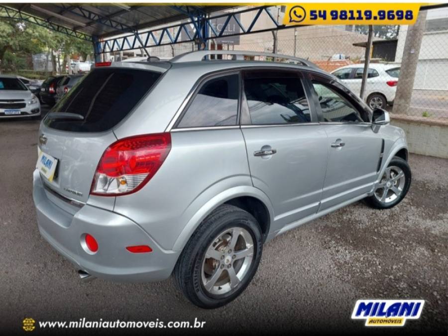 CHEVROLET - CAPTIVA - 2008/2009 - Prata - R$ 37.500,00