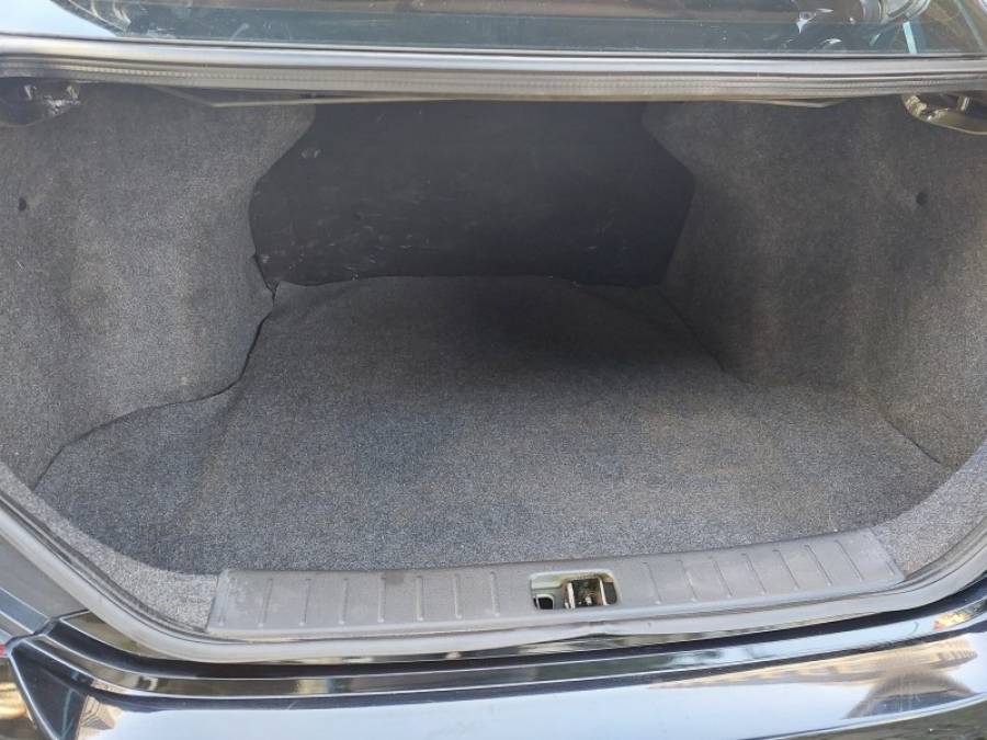 NISSAN - VERSA - 2018/2019 - Preta - R$ 54.900,00
