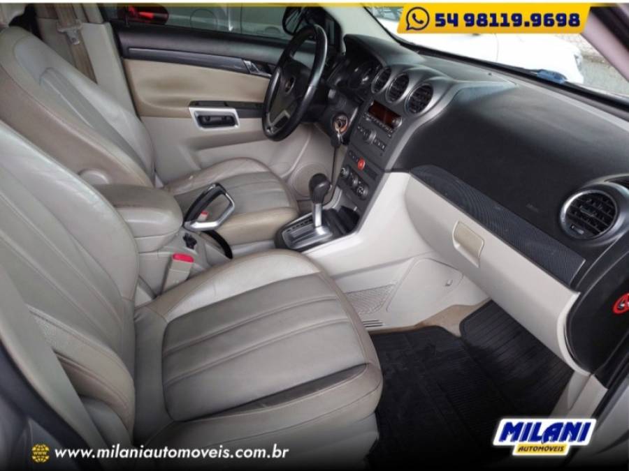 CHEVROLET - CAPTIVA - 2008/2009 - Prata - R$ 37.500,00