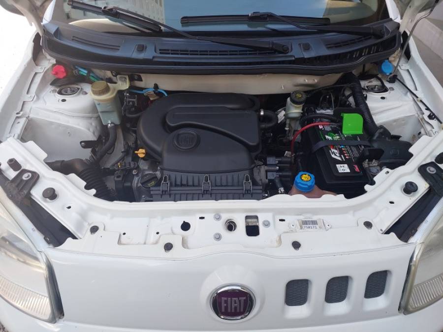 FIAT - UNO - 2014/2014 - Branca - R$ 34.500,00