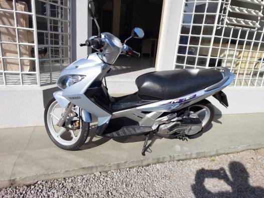 YAMAHA - NEO AT 115 - 2011/2012 - Prata - R$ 7.500,00