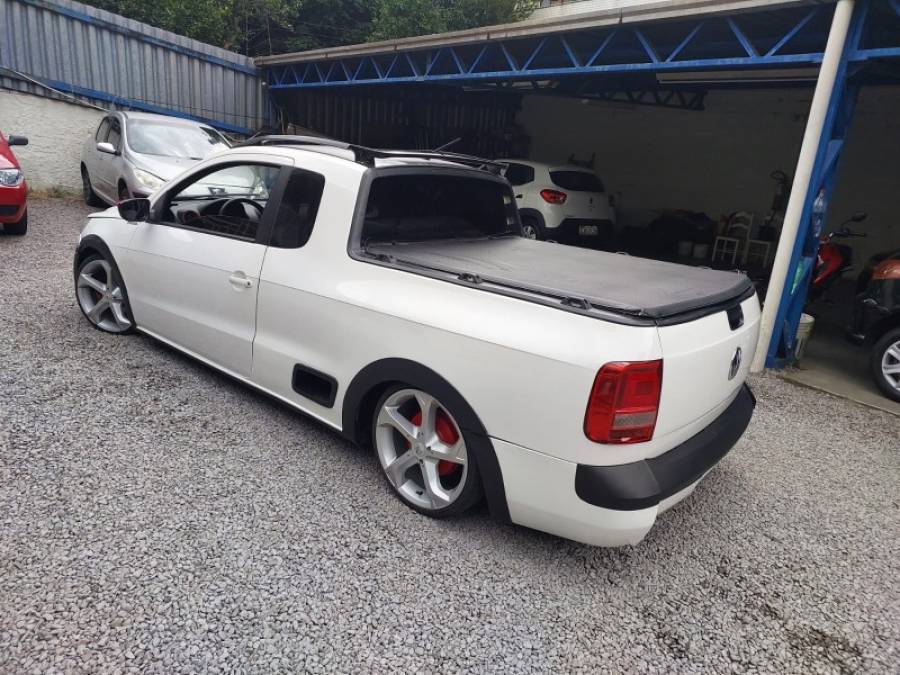 VOLKSWAGEN - SAVEIRO - 2011/2011 - Branca - R$ 44.900,00