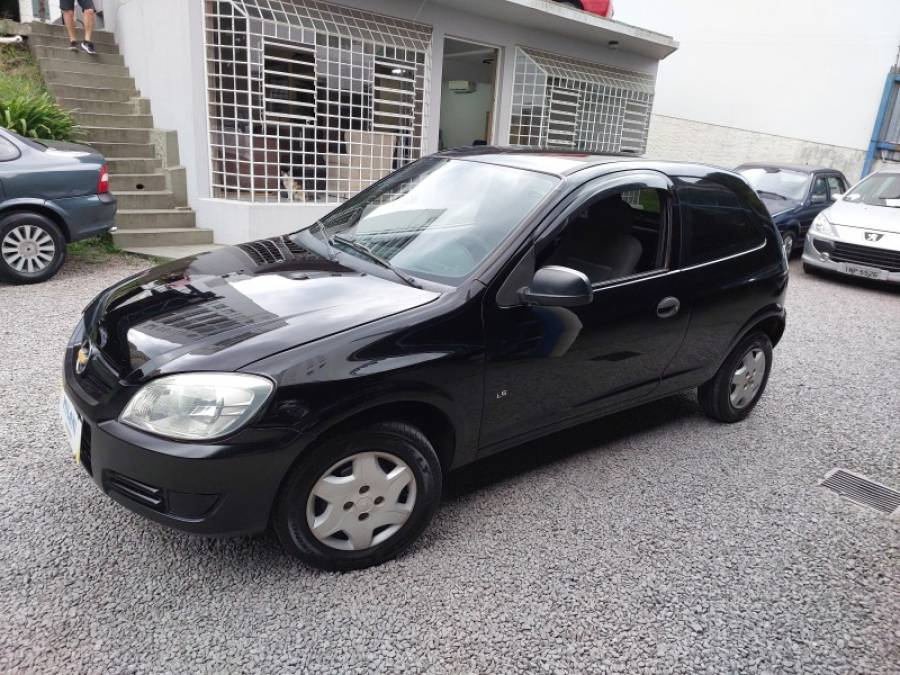 CHEVROLET - CELTA - 2011/2012 - Preta - R$ 23.500,00