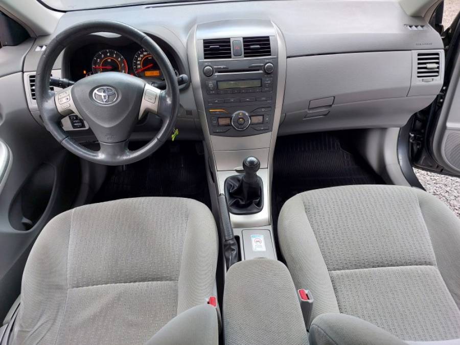 TOYOTA - COROLLA - 2008/2009 - Cinza - R$ 50.900,00