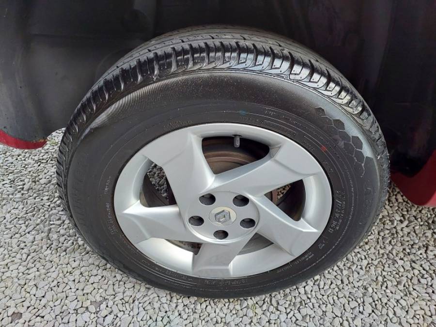 RENAULT - DUSTER - 2011/2012 - Vermelha - R$ 50.900,00