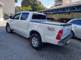 TOYOTA - HILUX - 2013/2014 - Branca - R$ 137.900,00