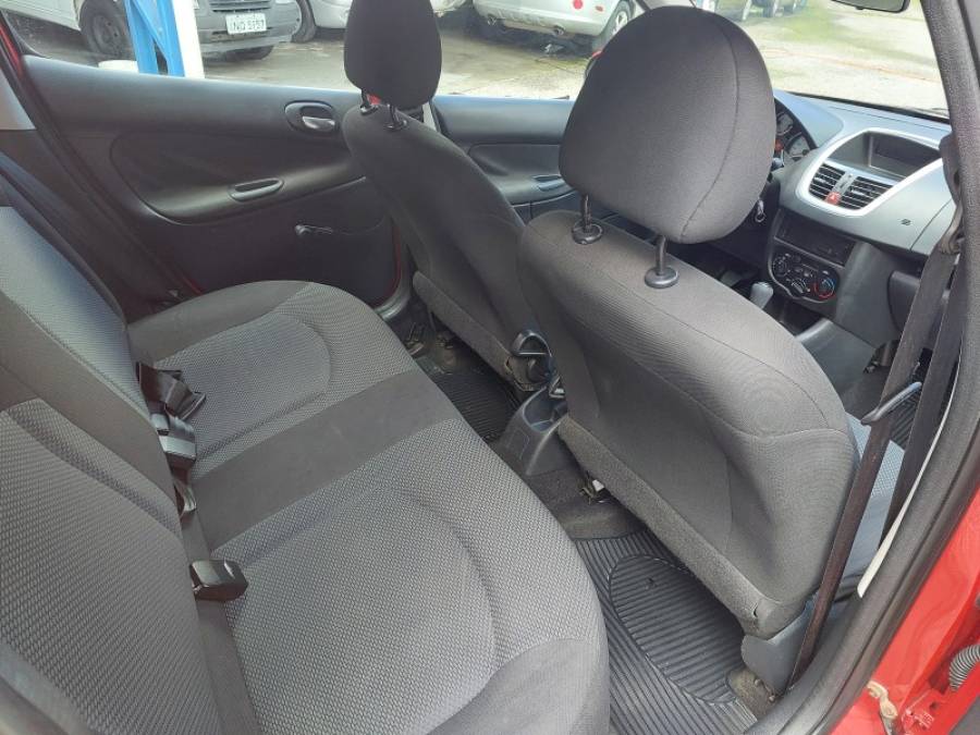 PEUGEOT - 207 - 2011/2012 - Vermelha - R$ 24.900,00