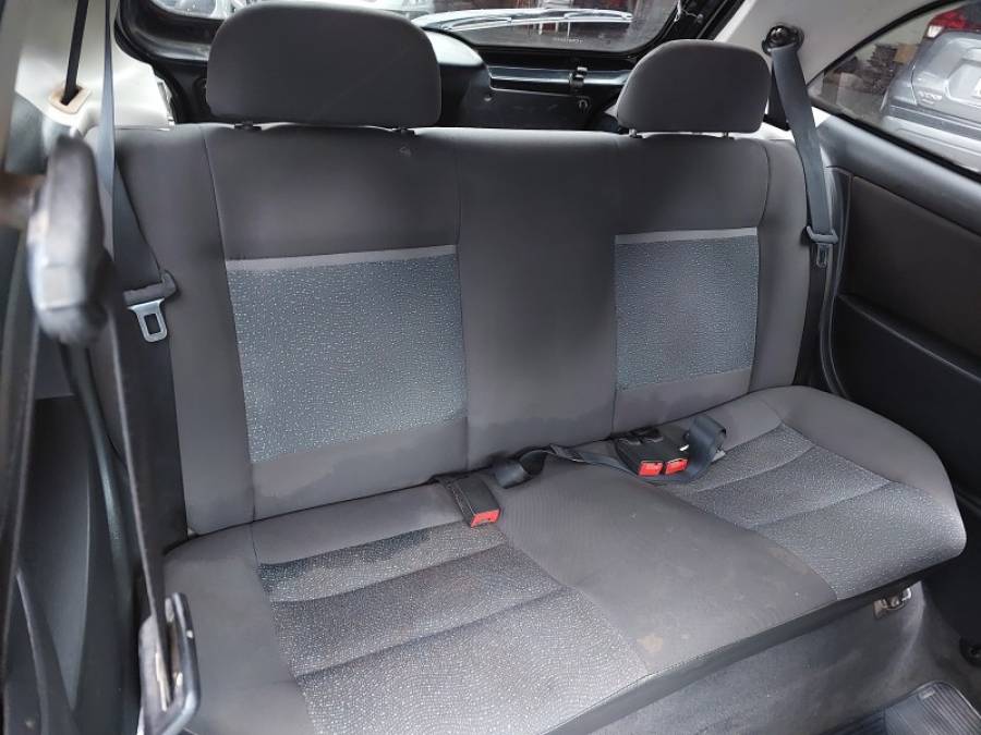 CHEVROLET - CELTA - 2011/2012 - Preta - R$ 23.500,00