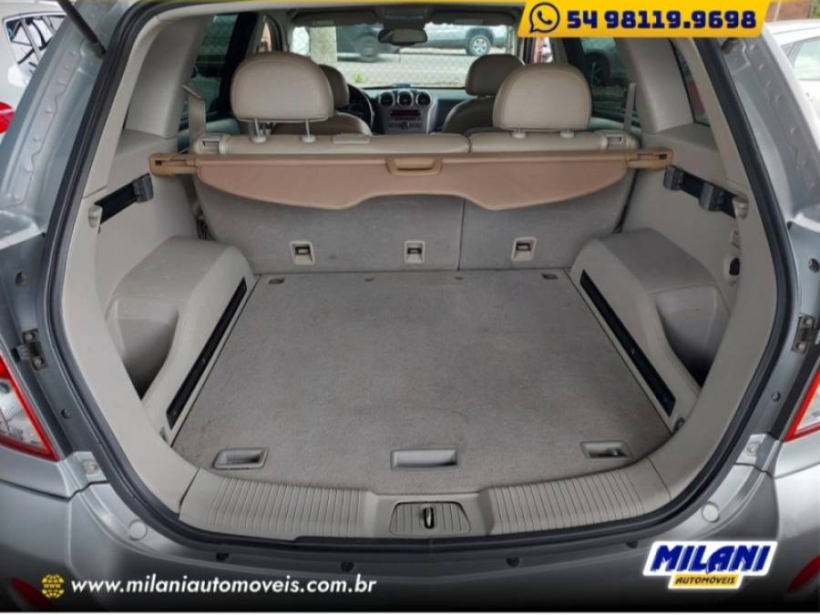 CHEVROLET - CAPTIVA - 2008/2009 - Prata - R$ 37.500,00
