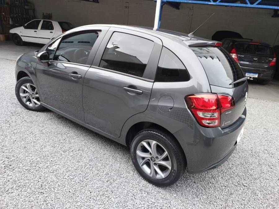 CITROËN - C3 - 2016/2017 - Cinza - R$ 56.500,00