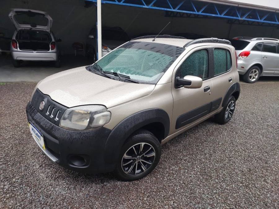FIAT - UNO - 2012/2012 - Bege - R$ 34.500,00