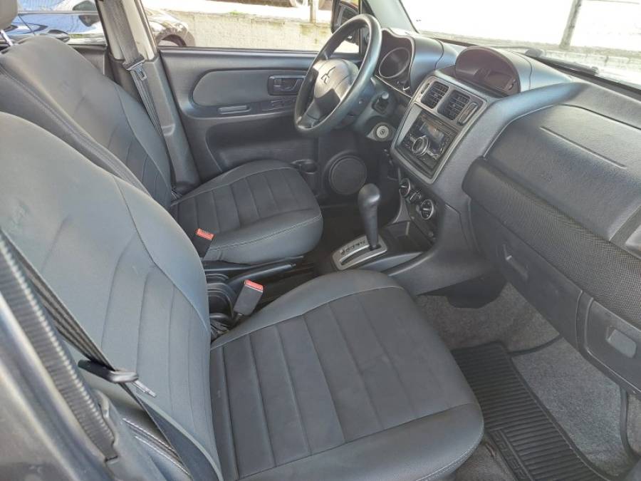 MITSUBISHI - PAJERO TR4 - 2013/2013 - Cinza - R$ 61.900,00