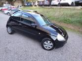 FORD - KA - 2004/2004 - Preta - R$ 15.900,00