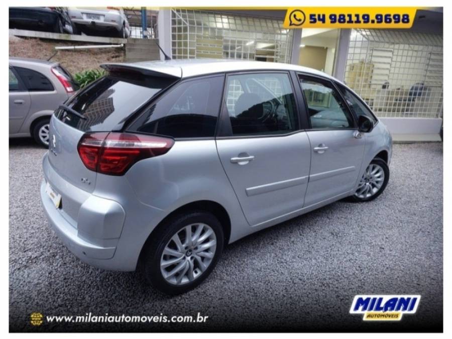CITROËN - C4 PICASSO - 2010/2011 - Prata - R$ 31.900,00