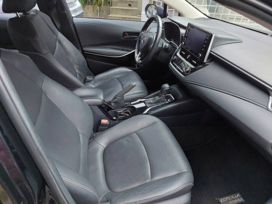 TOYOTA - COROLLA - 2020/2021 - Preta - R$ 129.900,00
