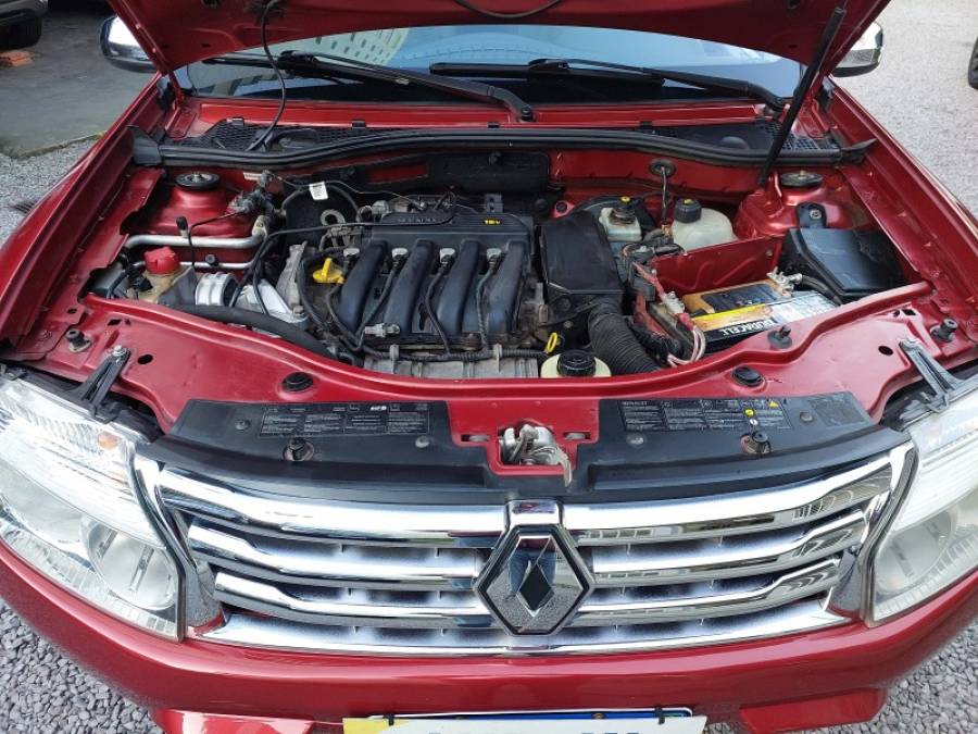 RENAULT - DUSTER - 2011/2012 - Vermelha - R$ 50.900,00